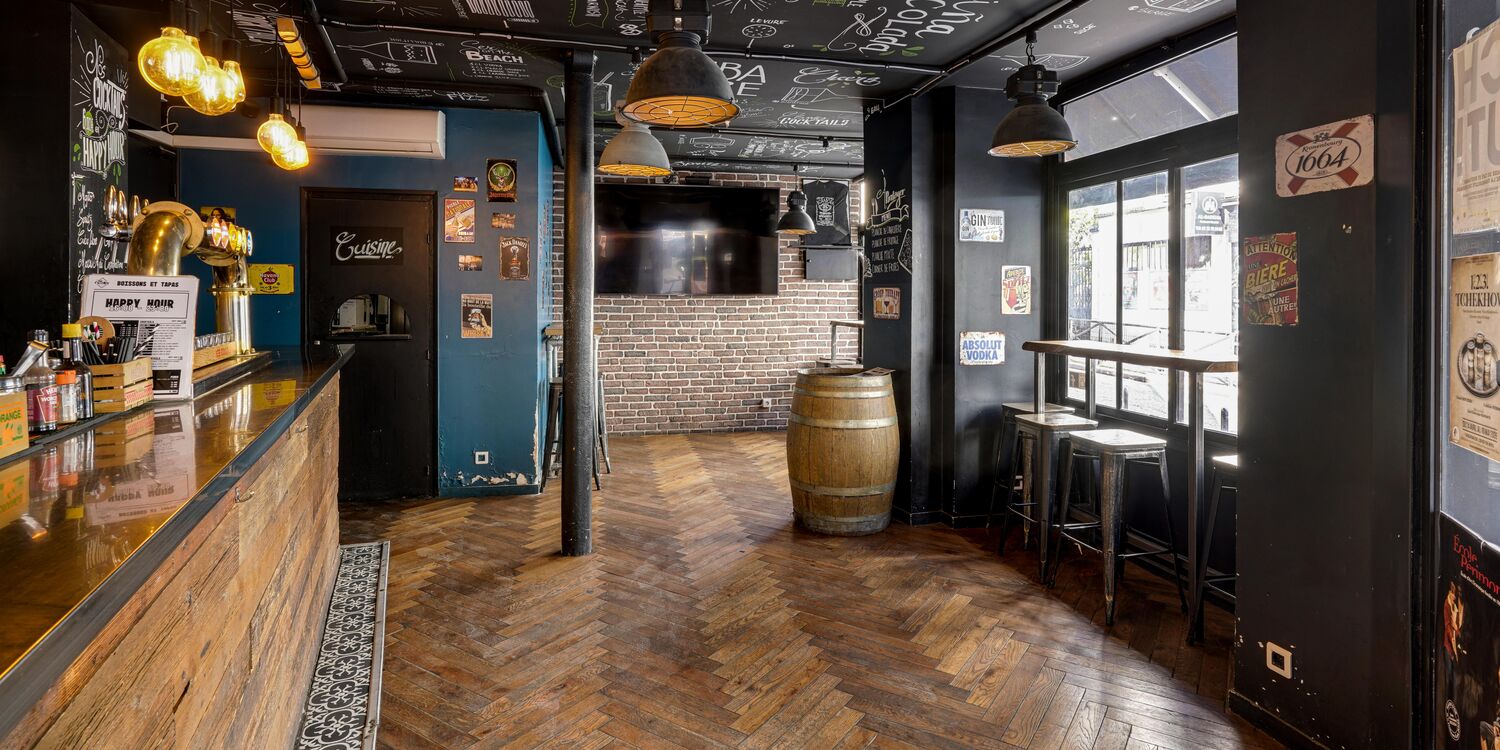L'Atelier, bar
