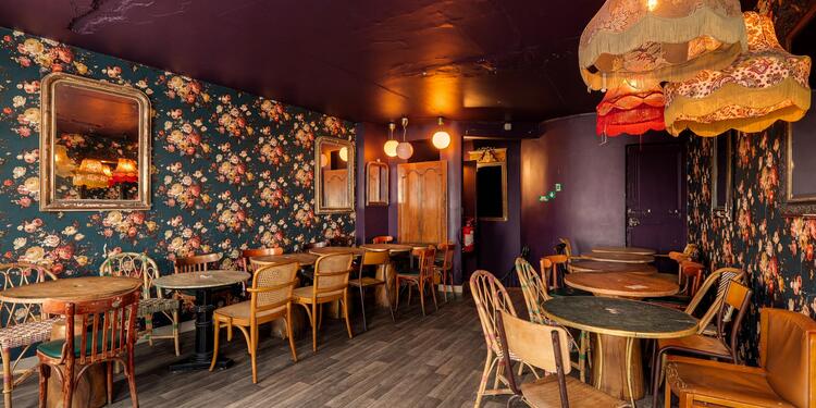 Le 164 Sauvage, bar