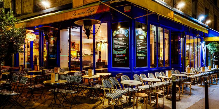 La Seine Café, bar