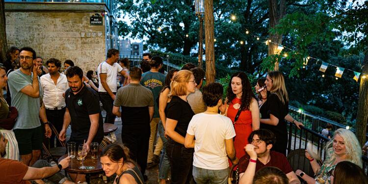 Le Corcoran's Sacré Coeur, bar