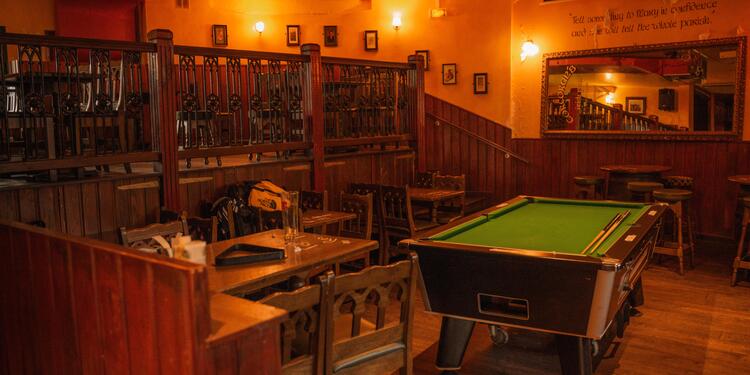 Le Corcoran's Sacré Coeur, bar