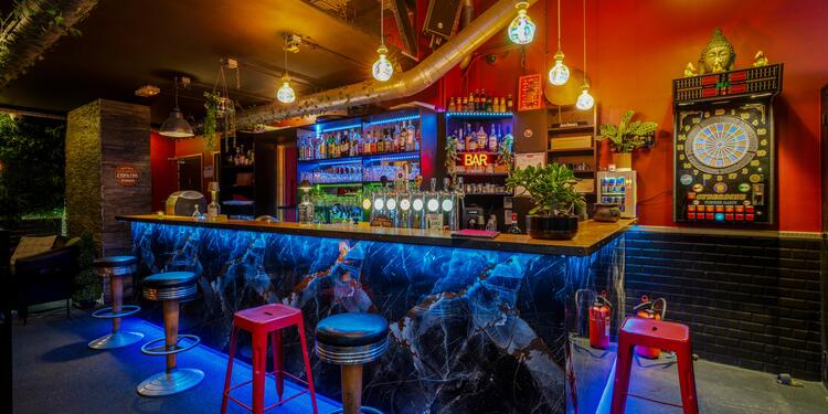 L'Entrepôtes (ex: Le Clin's Factory), bar